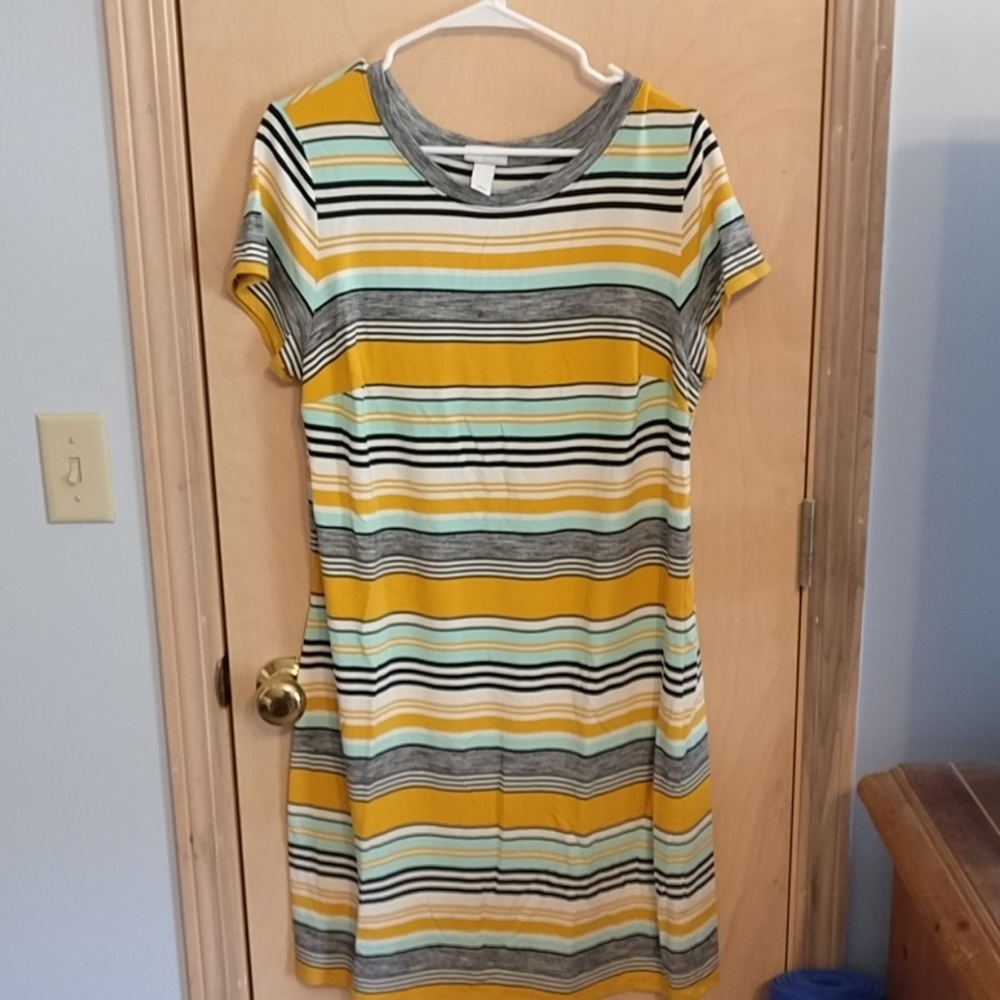Adorable t-shirt dress